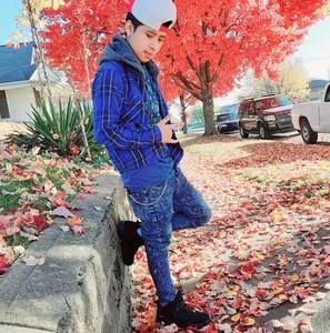 Meet your Posher, Lopez